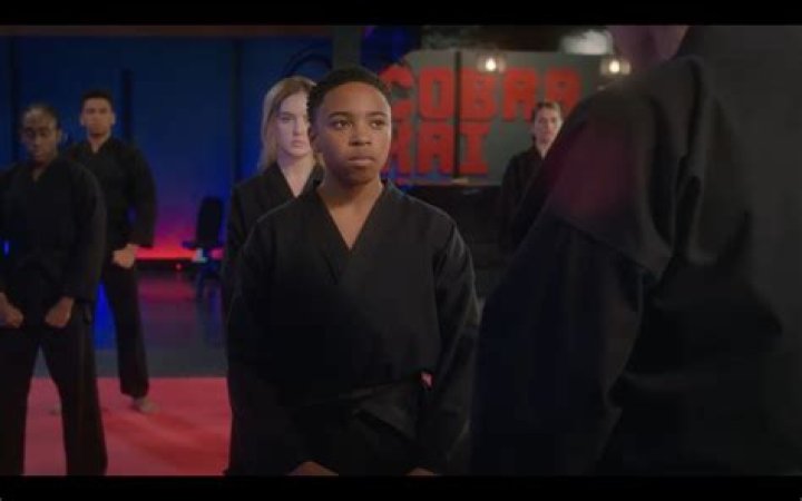 Cobra Kai: How Old Is Dallas Dupree Young? Age and Wikipedia, Meet His Parents